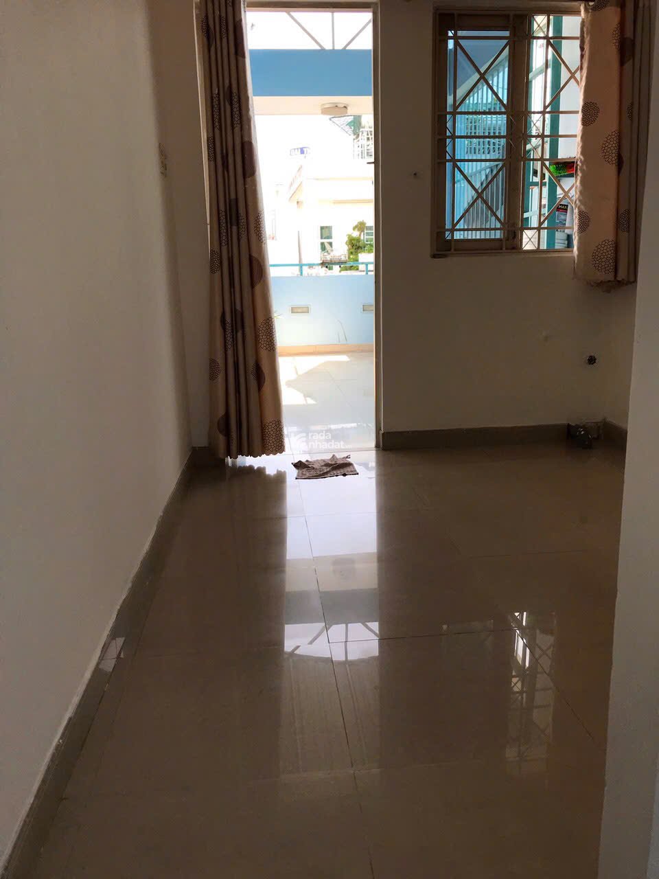 BÁN NHÀ HẺM 4m Đường Nguyễn Biểu P1 Q5- 9.8 tỷ 