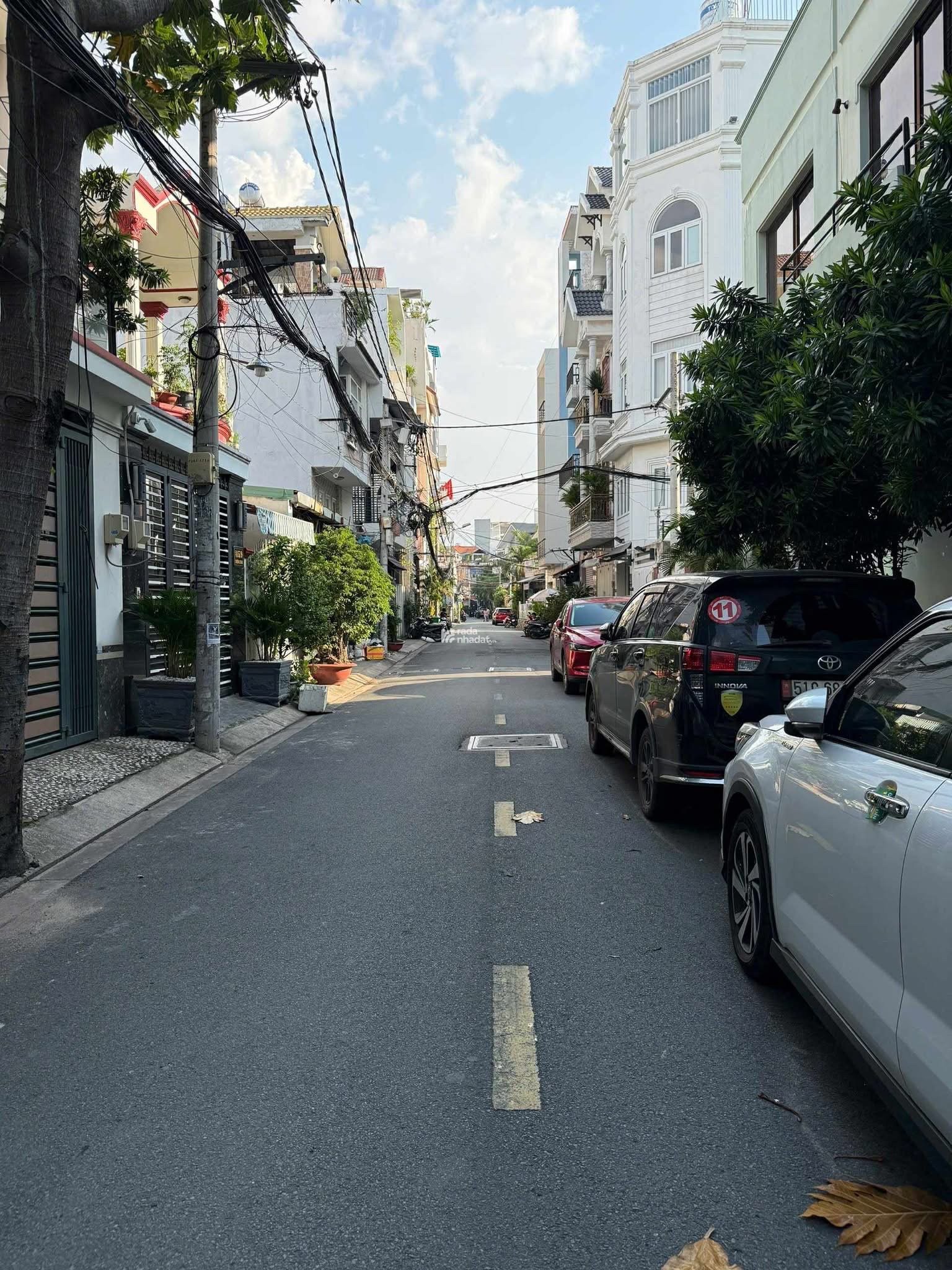 GẤP CHỦ GIẢM CÒN 11,8 TỶ TL - MẶT TIỀN HẺM 10M - TRƯỜNG CHINH BÀU CÁT - TÂN BÌNH - DT:82M2 - 2 TẦNG