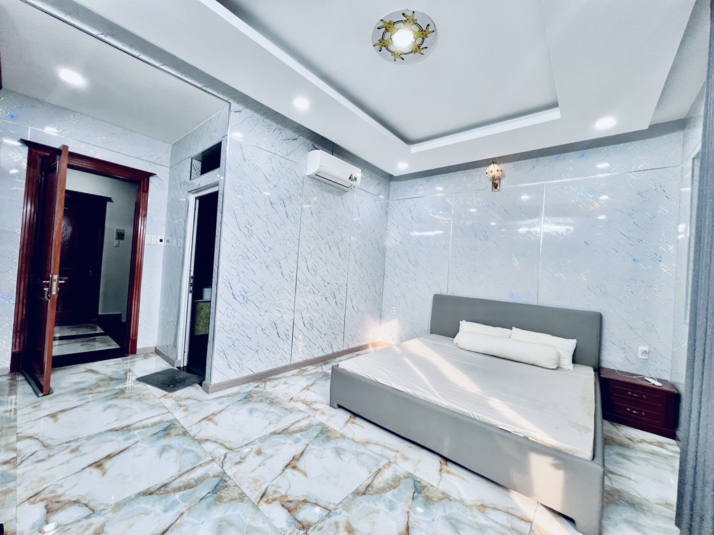 KHU VIP TÂN BÌNH - 4 TẦNG - MẶT TIỀN NỘI BỘ- XE HƠI NGỦ TRONG NHÀ