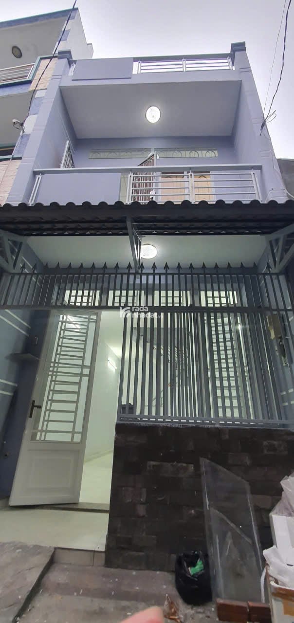 NGAY CHỢ LÊ VĂN QUỚI  ,HẺM XE HƠI 6M , 32M2(4x8) , 2 TẦNG - SHR VUÔNG VỨC 