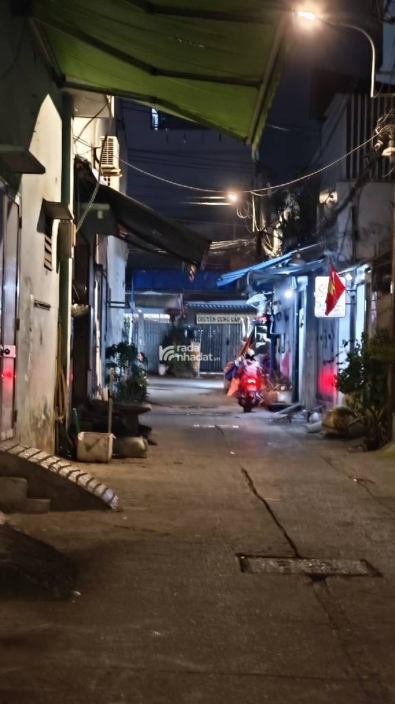 BÁN NHÀ ĐẸP - VỊ TRÍ ĐẮC ĐỊA  **Địa chỉ:Thoại Ngọc Hầu,