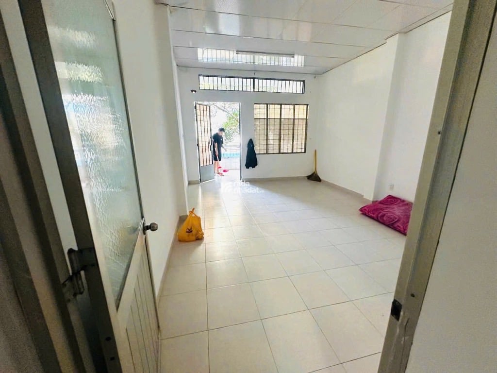 HẺM XE HƠI BÙI ĐÌNH TÚY, BÌNH THẠNH, 65M2 TIỆN CẢI TẠO MỚI. GIẢM 350TR CHỈ 10.8T 