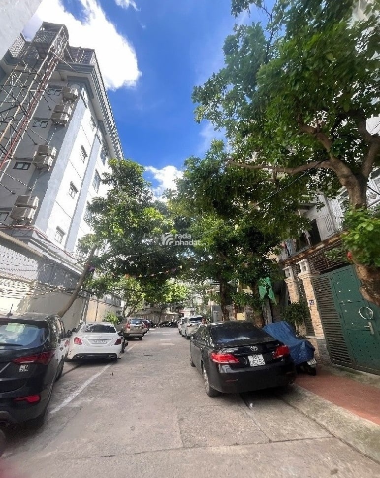 45M2 VUÔNG - NỞ HẬU - 7 TẦNG - THANG MÁY - YÊN HÒA -CẦU GIẤY - HƠN 11 TỶ