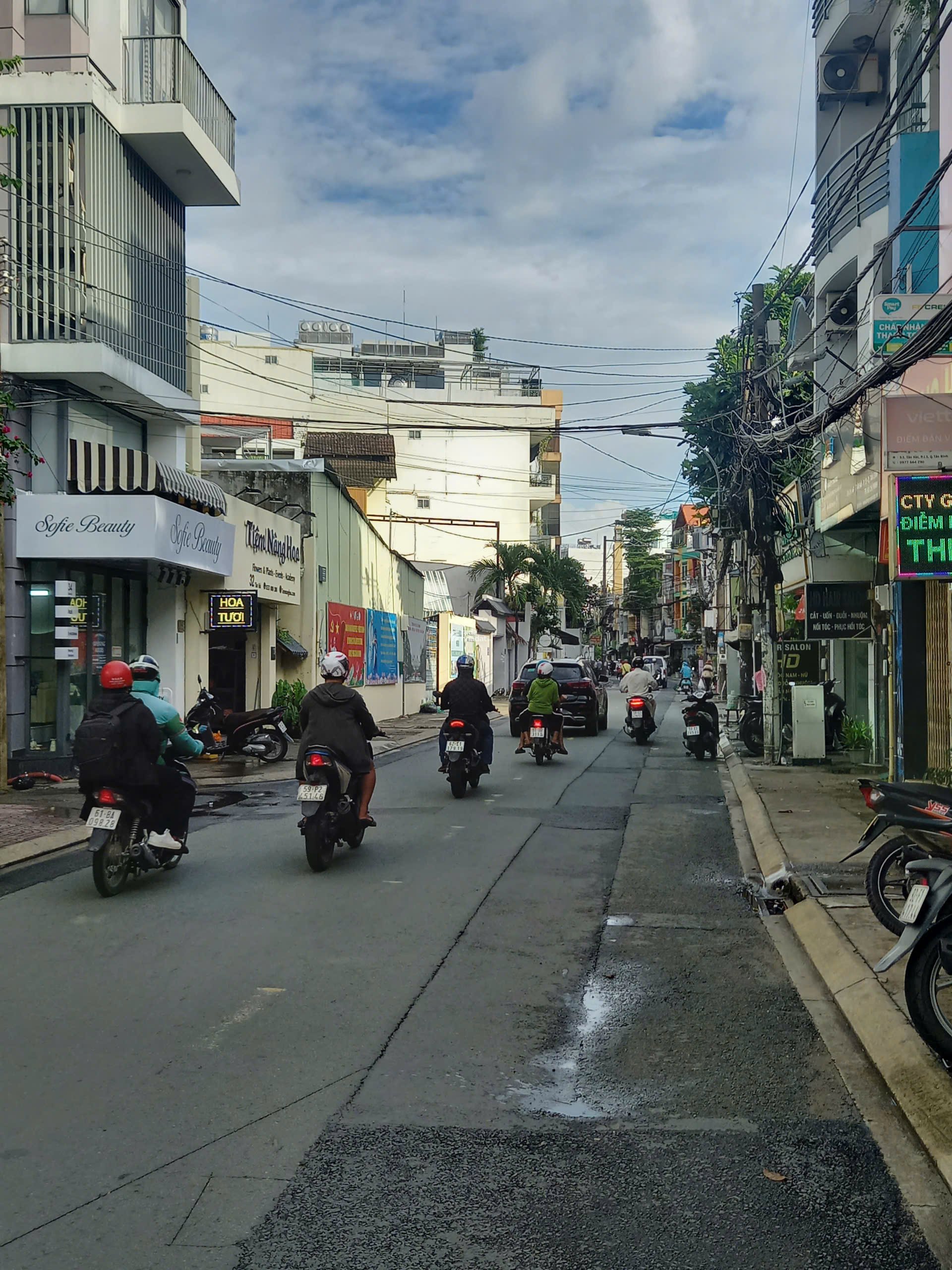 BÁN NHÀ ĐẸP TRUNG TÂM TÂN BÌNH_MT TÂN HẢI_DT: 4,2x17m_CN:69m2_GIÁ 13 TỶ TL