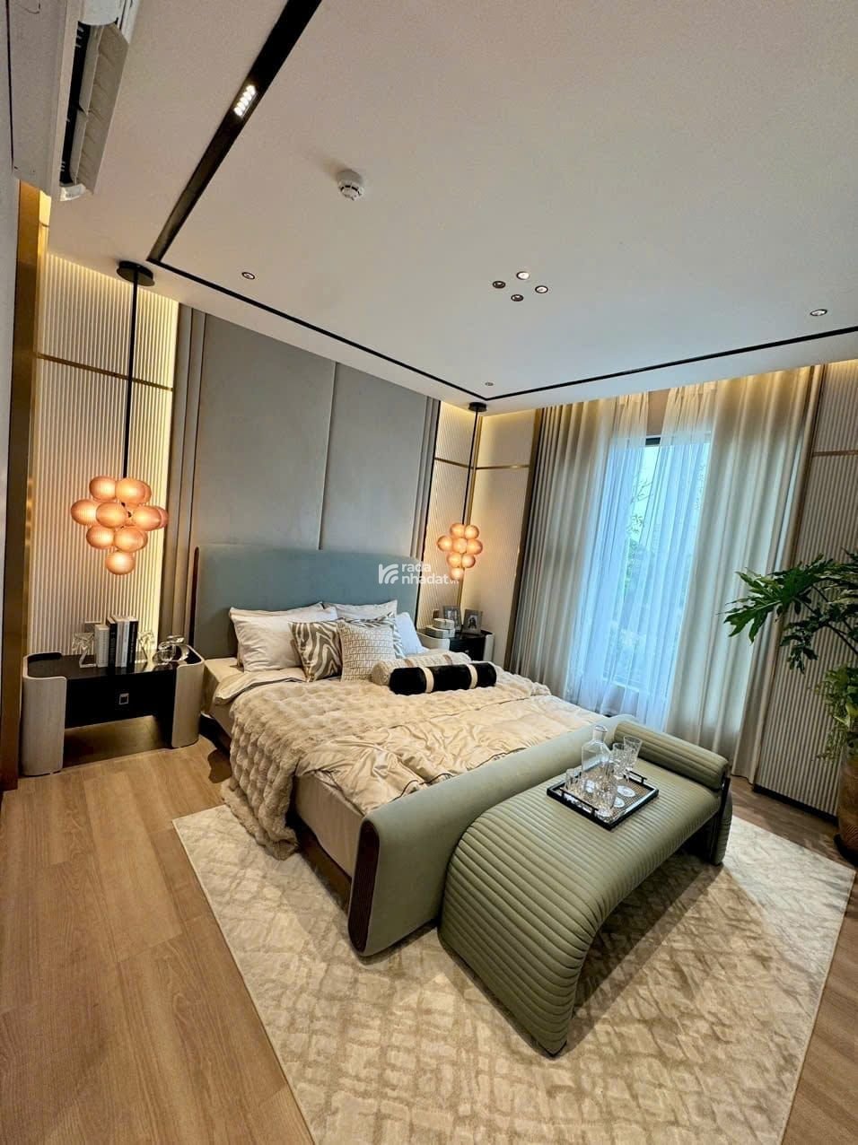 Duplex độc nhất đẹp nhất l2 mặt phố hàng hiệu view Hồ Tây