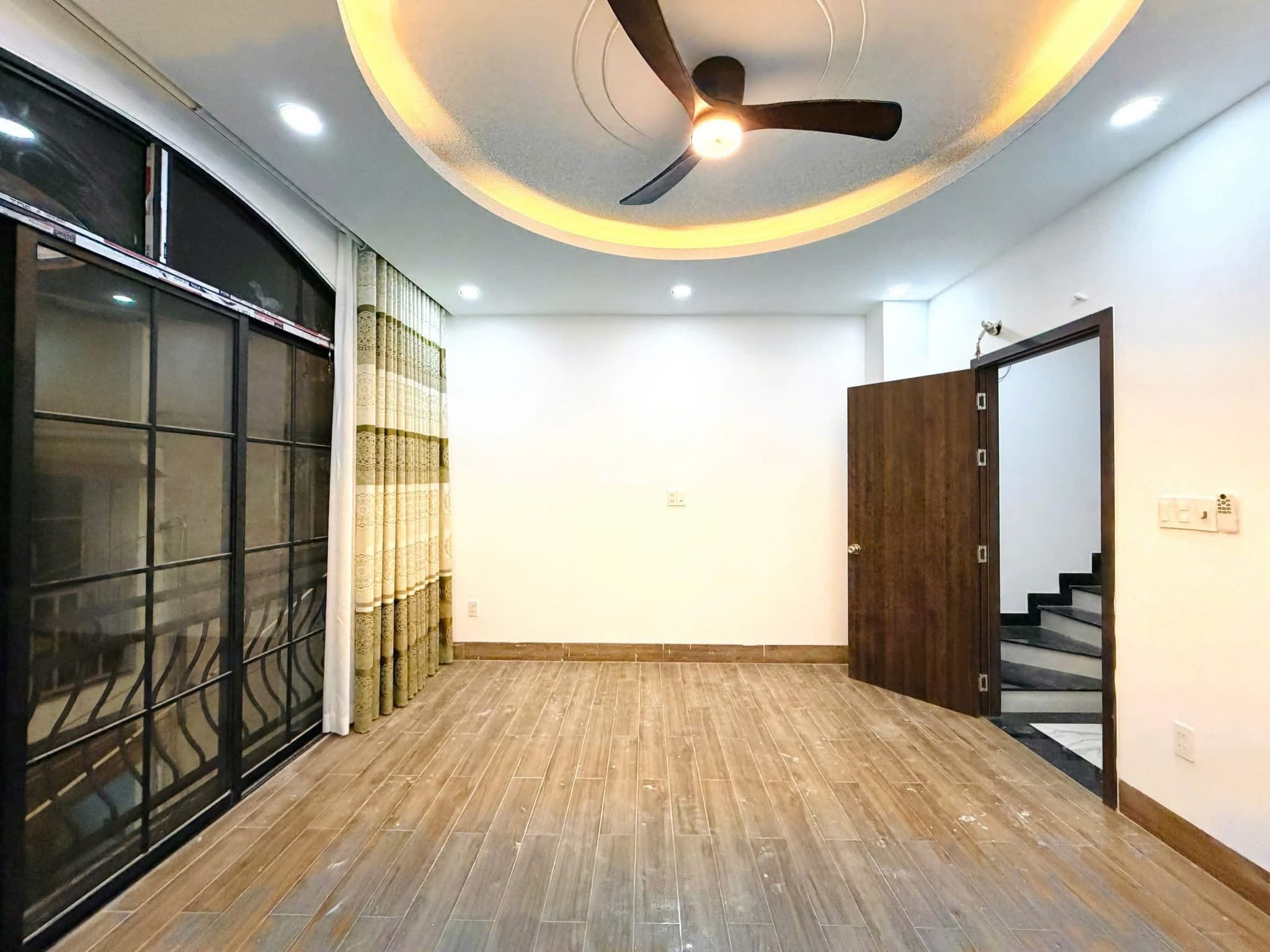 GIÁ TỐT - VỊ TRÍ ĐẸP - NHÀ KỲ ĐỒNG- PHƯỜNG 9 - QUẬN 3 - DT 36M2 - GIÁ 4TỶ350 - CÓ HĐ THUÊ 19TR/TH