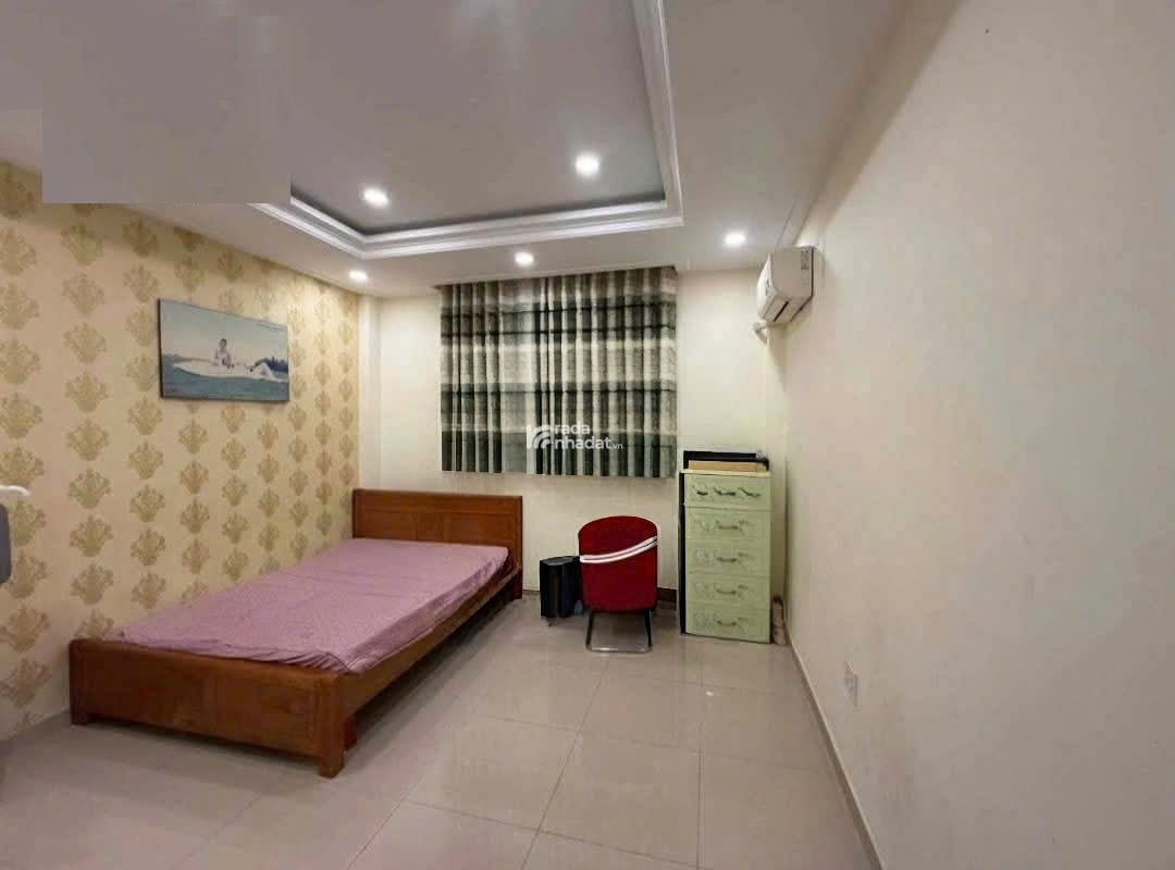 CHO THUÊ NHÀ 4 TẦNG SIÊU RỘNG  CÓ SÂN ĐẬU ÔTÔ MẶT TIỀN ĐƯỜNG 9M,Hiệp Bình Thủ Đức