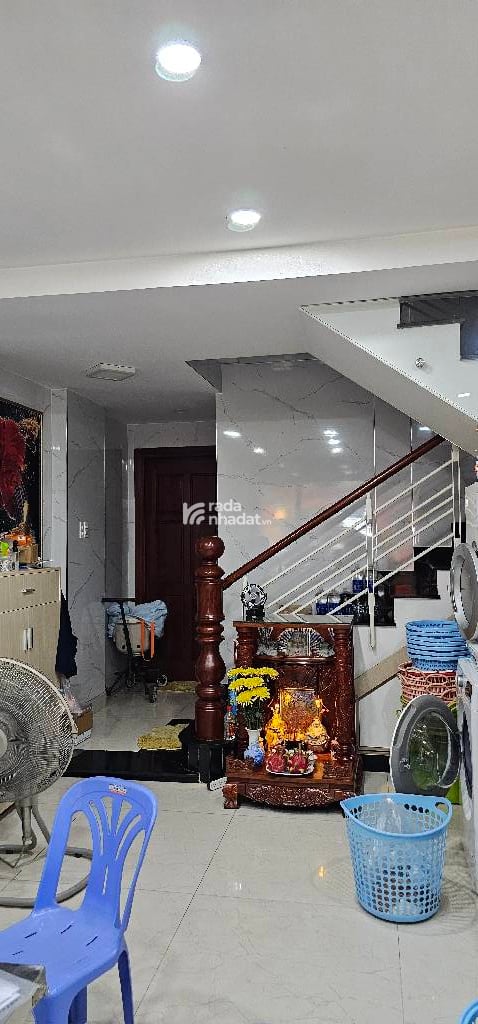 KHU K300 TIỆN NGHI, HXH ĐƯỜNG C1 TÂN BÌNH, 50M2 DÒNG TIỀN 60TR. GIẢM 350TR CHỈ 16.9T TL 