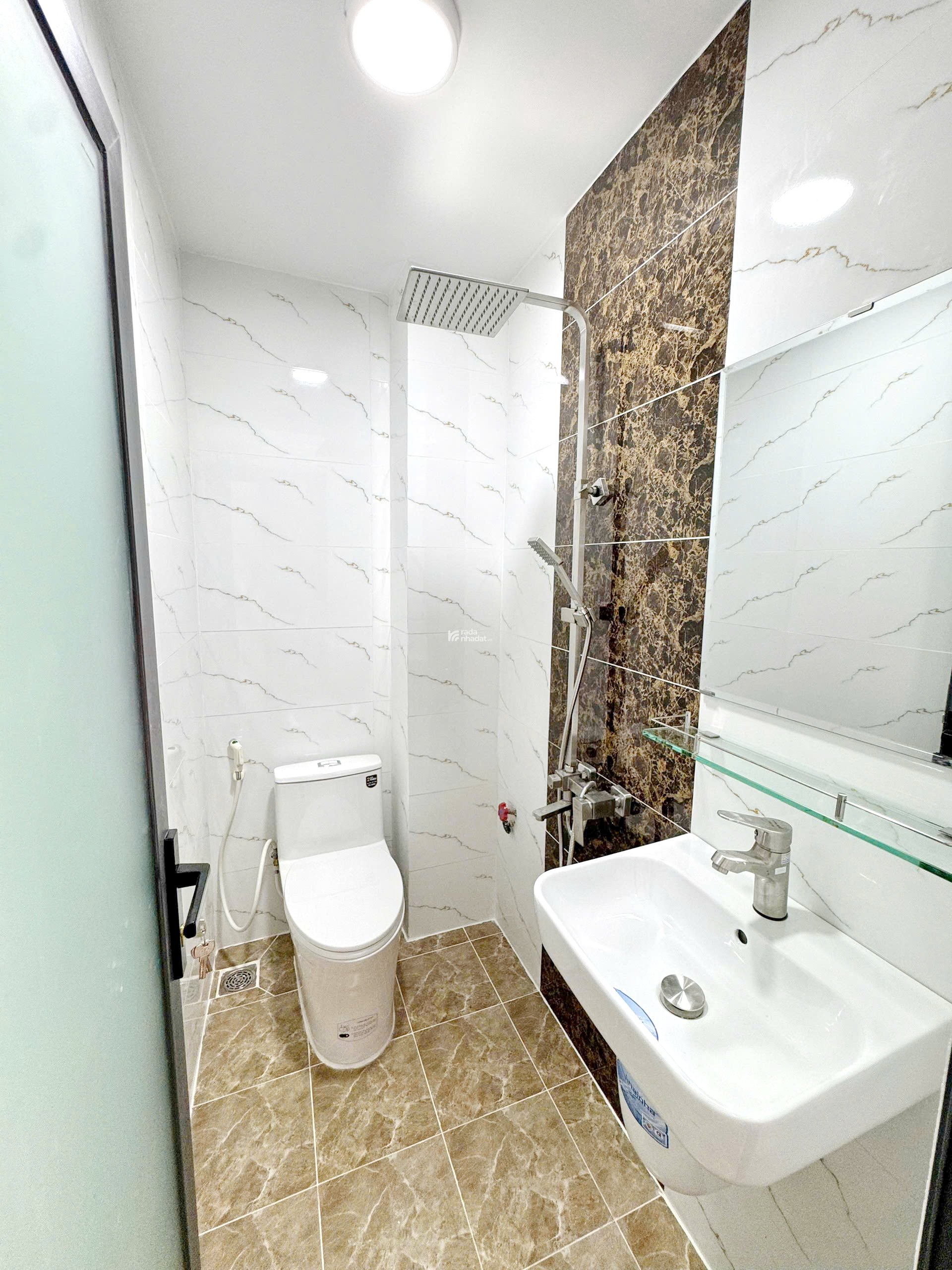 Bán nhà mới 2 lầu sát hẻm xe hơi đường Âu Dương Lân P. Chánh Hưng Quận 8