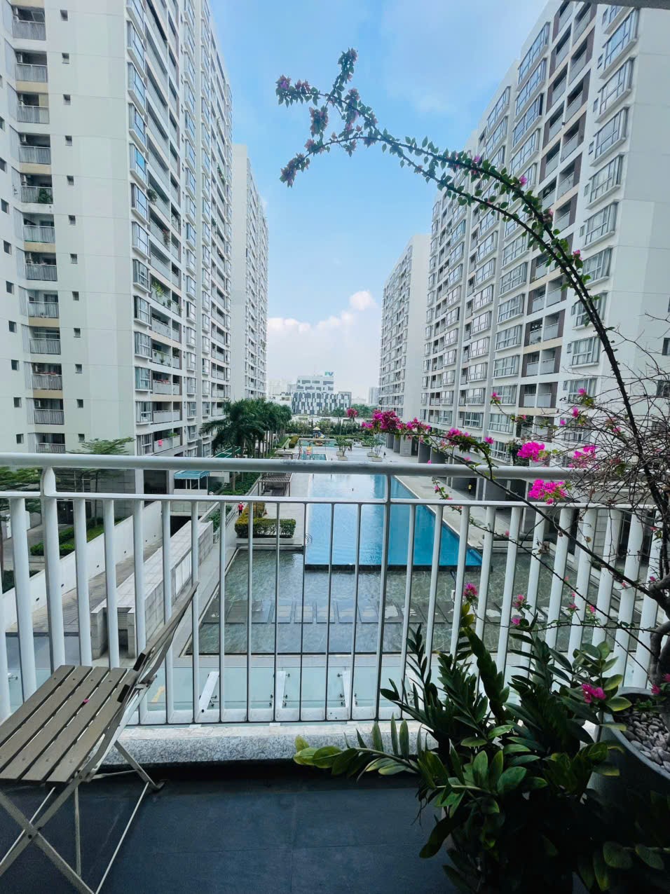 Bán nhanh căn hộ Happy Valley, PMH, Q7, 104m2, tk 3PN , nội thất đầy đủ, giá chỉ 8,9 tỷ