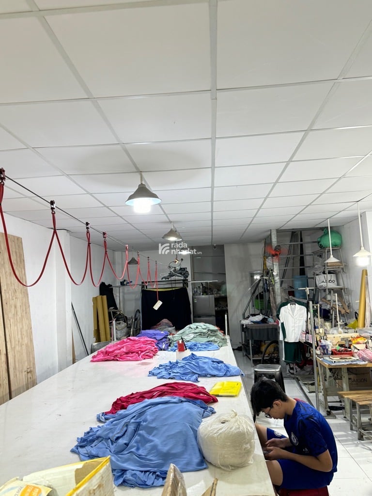 BÁN NHÀ KẾ CÔNG VIÊN BÌNH PHÚ 80M2 (4.5X18) HXH 1 TRỤC – SÁT MẶT TIỀN QUẬN 6 – CHỈ 4.99 TỶ