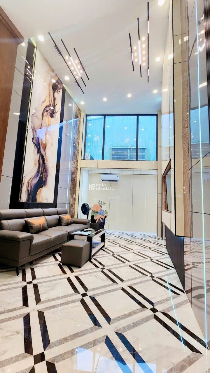 THIỆN CHÍ BÁN GIẢM SỐC 1.45 TỶ - NHÀ 5 TẦNG MỚI ĐẸP - 8.35 TỶ