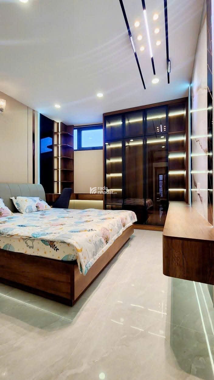 THIỆN CHÍ BÁN GIẢM SỐC 1.45 TỶ - NHÀ 5 TẦNG MỚI ĐẸP - 8.35 TỶ