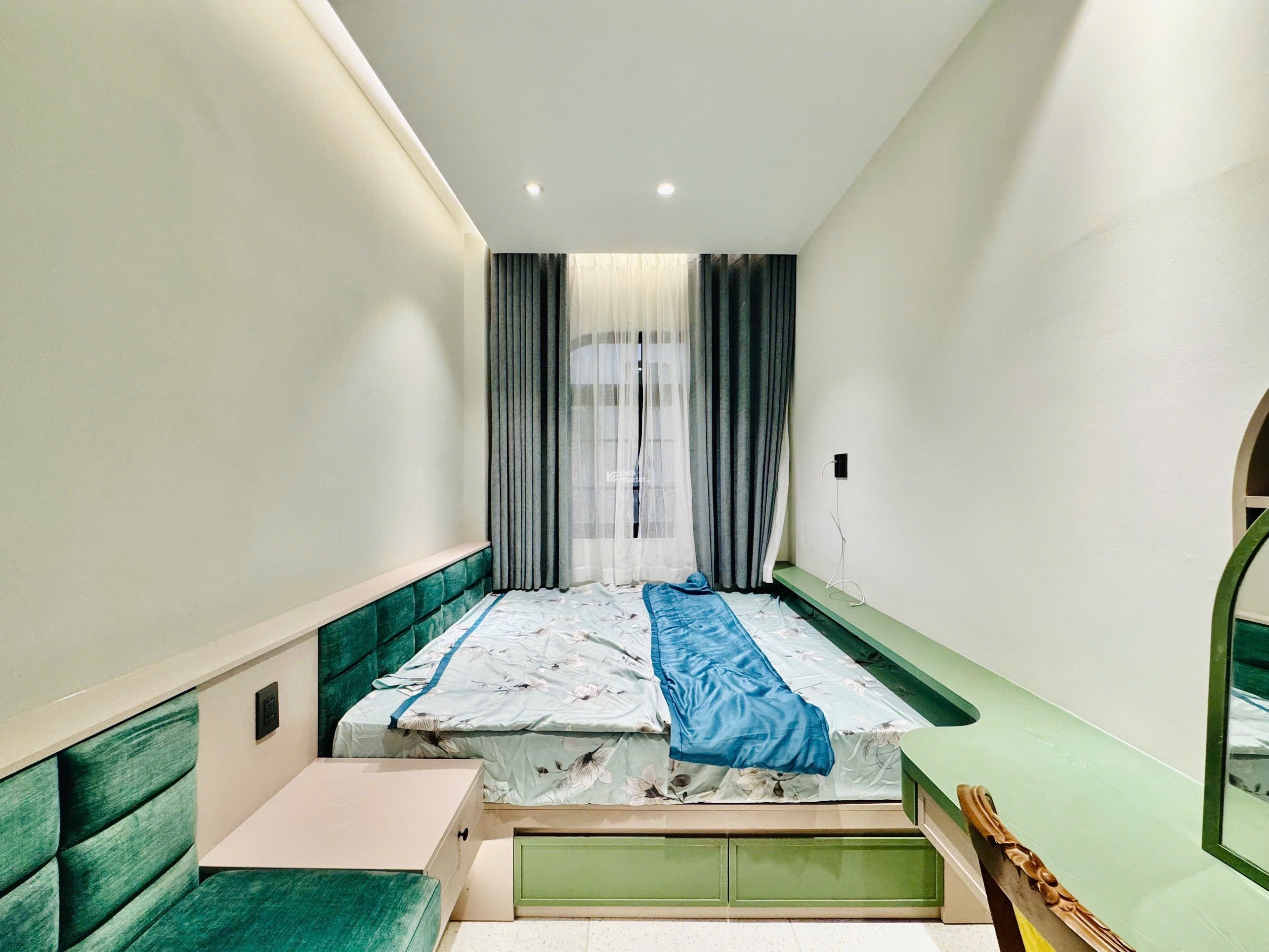 BÁN NHÀ 3 TẦNG Hoàng Hoa Thám, Bình Thạnh-TẶNG Nội thất cao cấp thiết kế theo nhà-GIÁ 9,3 TỶ TL