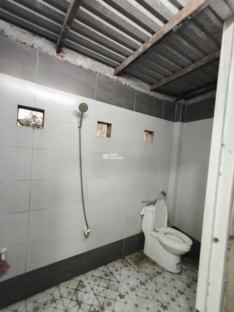 Nhà Hóc Môn 5x20 895Tr sát bên Chợ Nhị Xuân cách Ngã Ba Giồng 2km