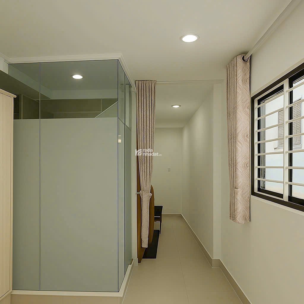 Bán nhà căn góc Quận 3 - Lê Văn Sỹ - 3.9 x 8.5 m - 2 Tầng - 6 tỷ