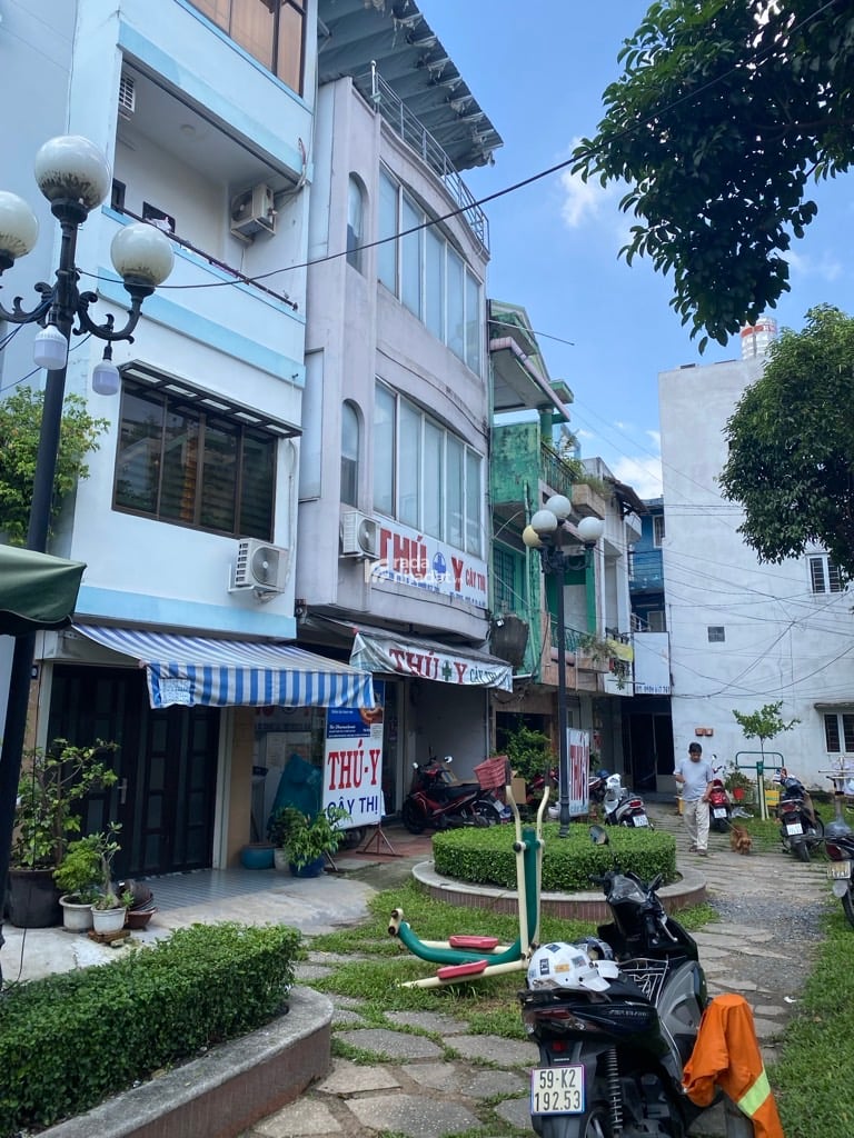 HẺM XE HƠI PHAN VĂN TRỊ, BÌNH THẠNH, 52M2 TIỆN XÂY MỚI. GIẢM 350TR CHỈ 12.35T