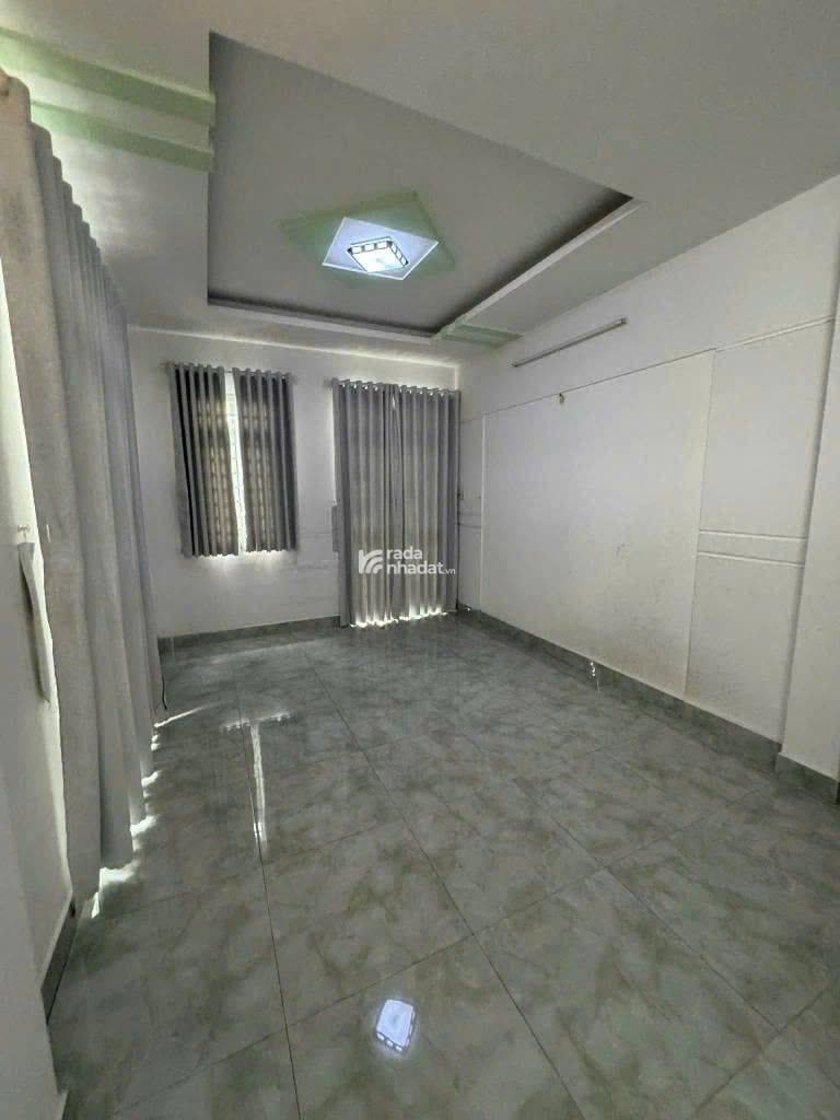 BÁN NHÀ 3 MẶT TIỀN ĐƯỜNG HẬU GIANG,CXPLA (5 TẦNG - 4m x 18m) 10,4 TỶ TL