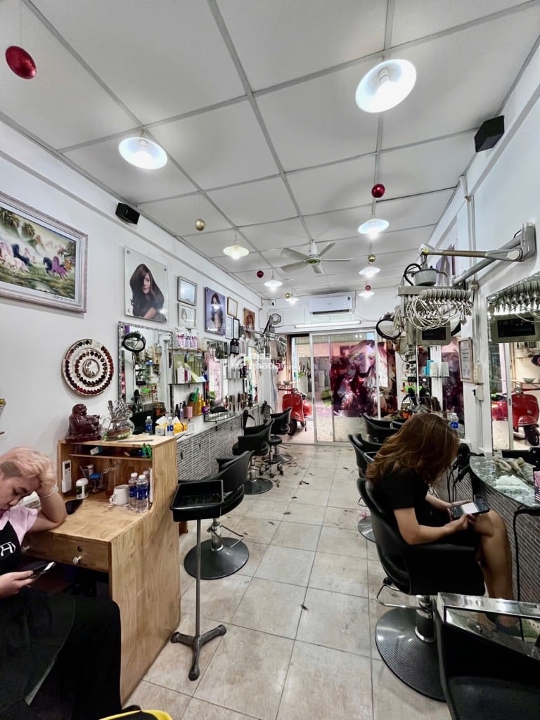 HẺM XE HƠI 4M THÔNG- TRÂN QUỐC THẢO- BÀN CỜ QUẬN 3 DT: 37M2- 7 TỶ 5