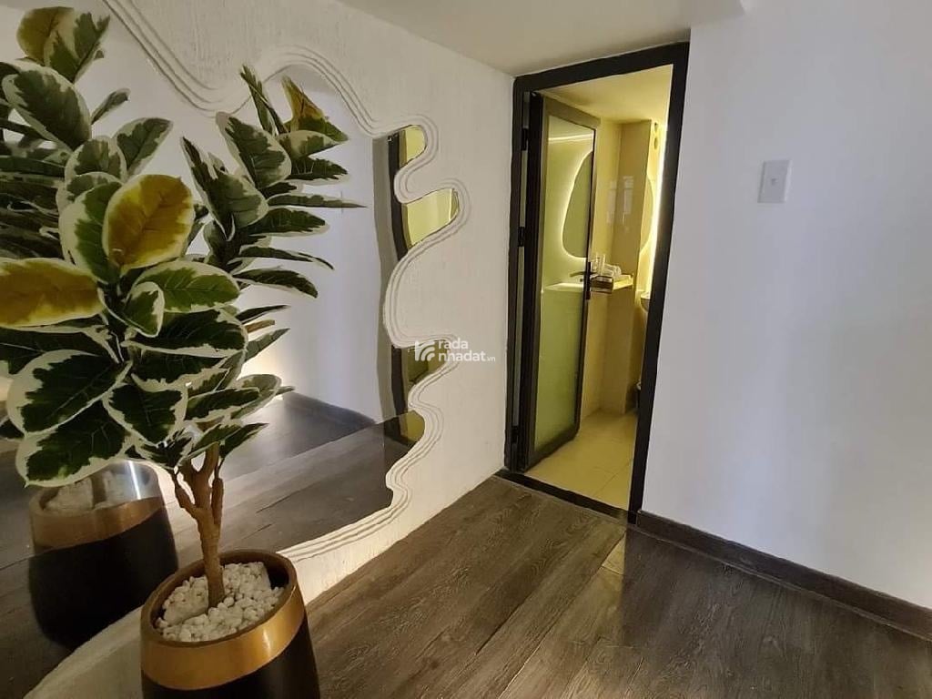 MẶT TIỀN TRUNG TÂM ĐẤT VÀNG QUẬN 1 - GẦN NGÃ TƯ NGUYỄN VĂN CỪ VÀ TRẦN HƯNG ĐẠO - 4 LÀN ĐƯỜNG 40M