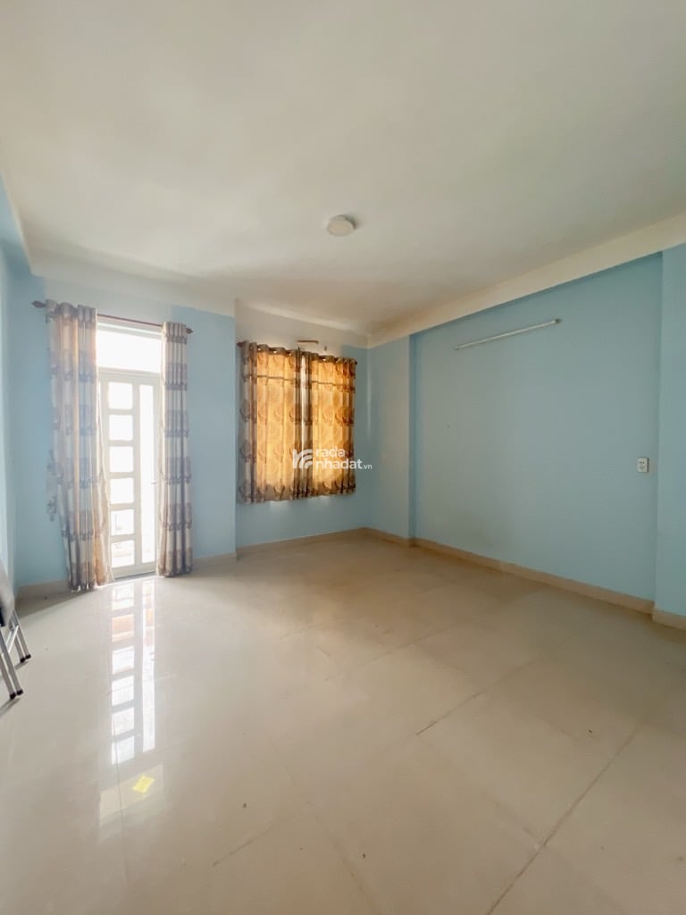 TÂN BÌNH - MẶT TIỀN KINH DOANH - NGAY KHU VIP BÀU CÁT, ĐỒNG ĐEN - 4 TẦNG - 4.6X14M (NỞ HẬU 4M8)