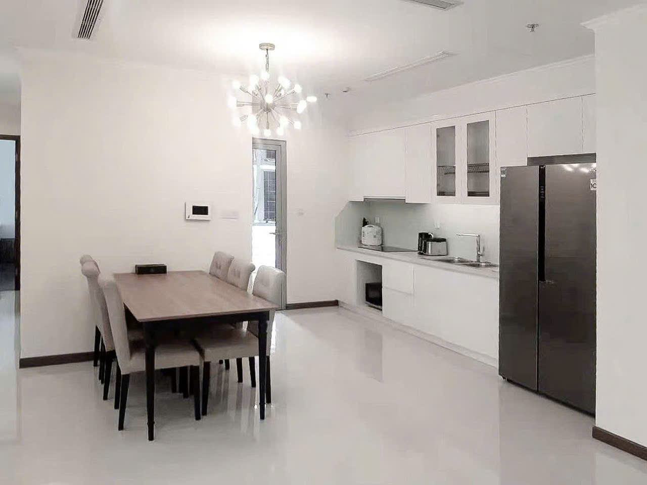 BÁN CĂN HỘ LANDMARK PLUS 3 PHÒNG NGỦ 15 TỶ