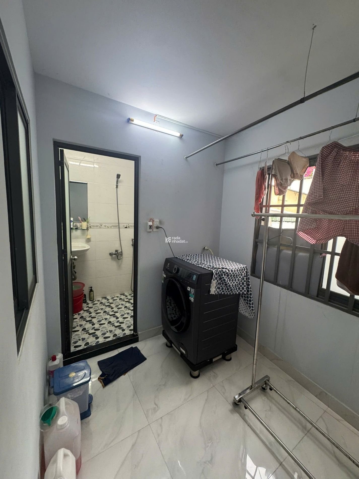 Bán nhà đẹp ở ngay hẻm 8m Đồng Đen, phường 14, Tân Bình chỉ 9.1 tỷ