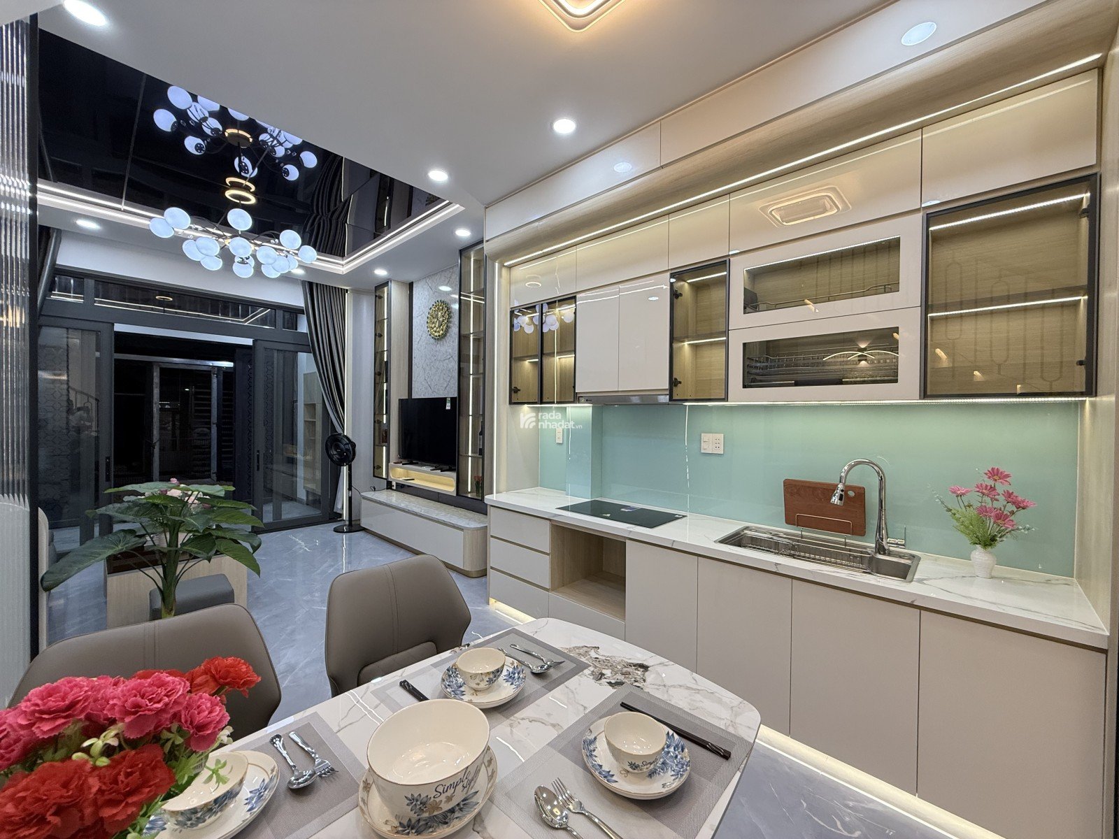 Bán gấp nhà 4 lầu Hẽm Ô Tô. Phan Huy Ích, P.15, Tân Bình 7.38 tỷ. TL