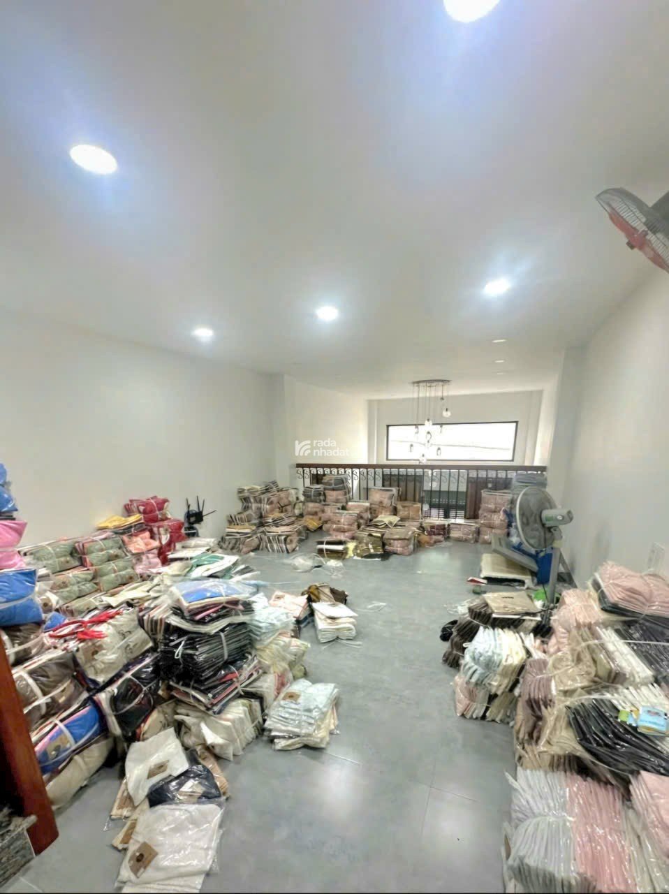 NHÀ MỚI 5 TẦNG THANG MÁY 90M2- HXT 7M THÔNG - NGAY ĐÂM SEN , QUẬN 11