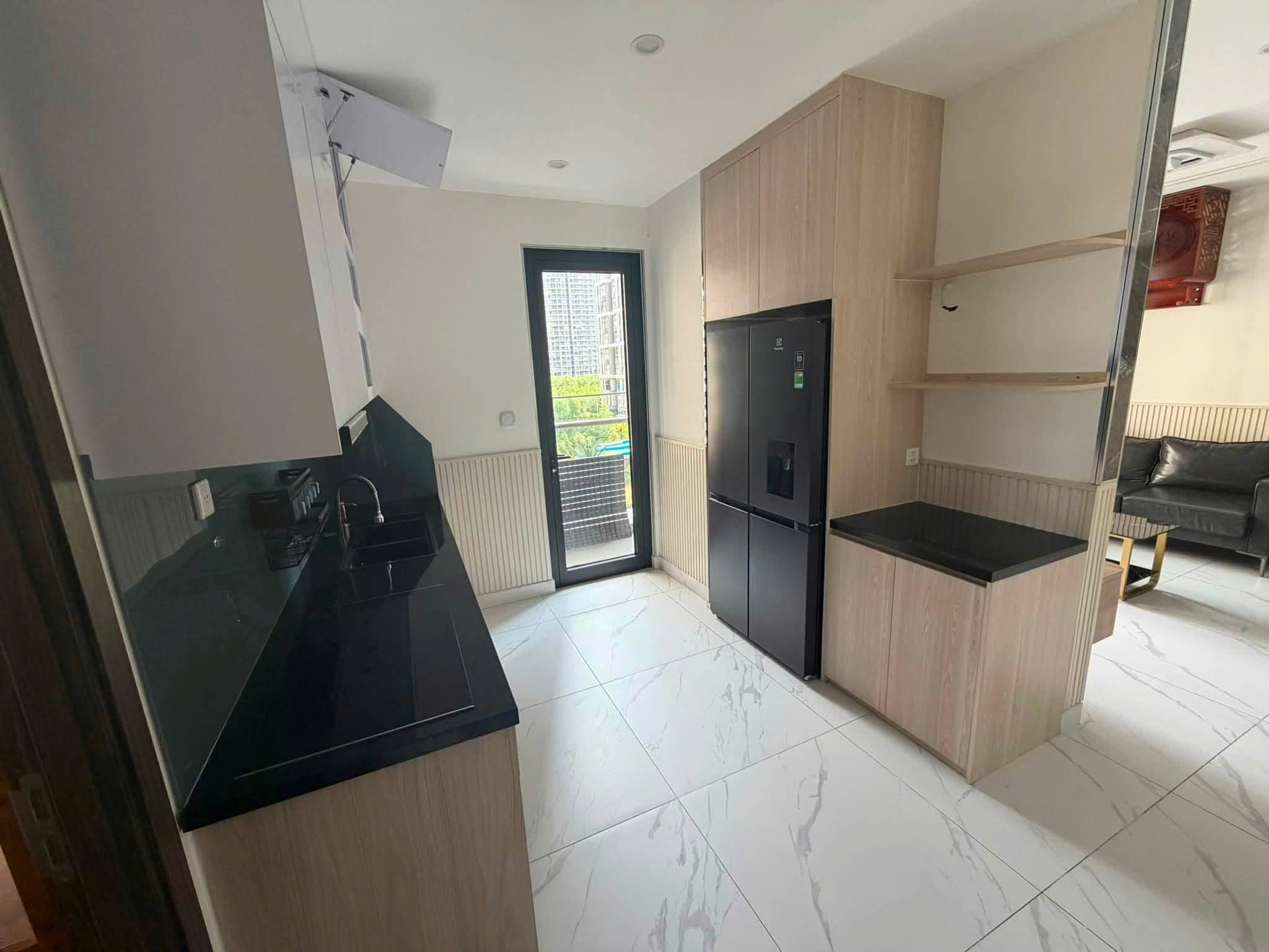 CHO THUÊ CĂN 2PN 80M2 FULL NỘI THẤT GIÁ CHỈ 13 TRIỆU TẠI BE3 VINHOMES QUẬN 9