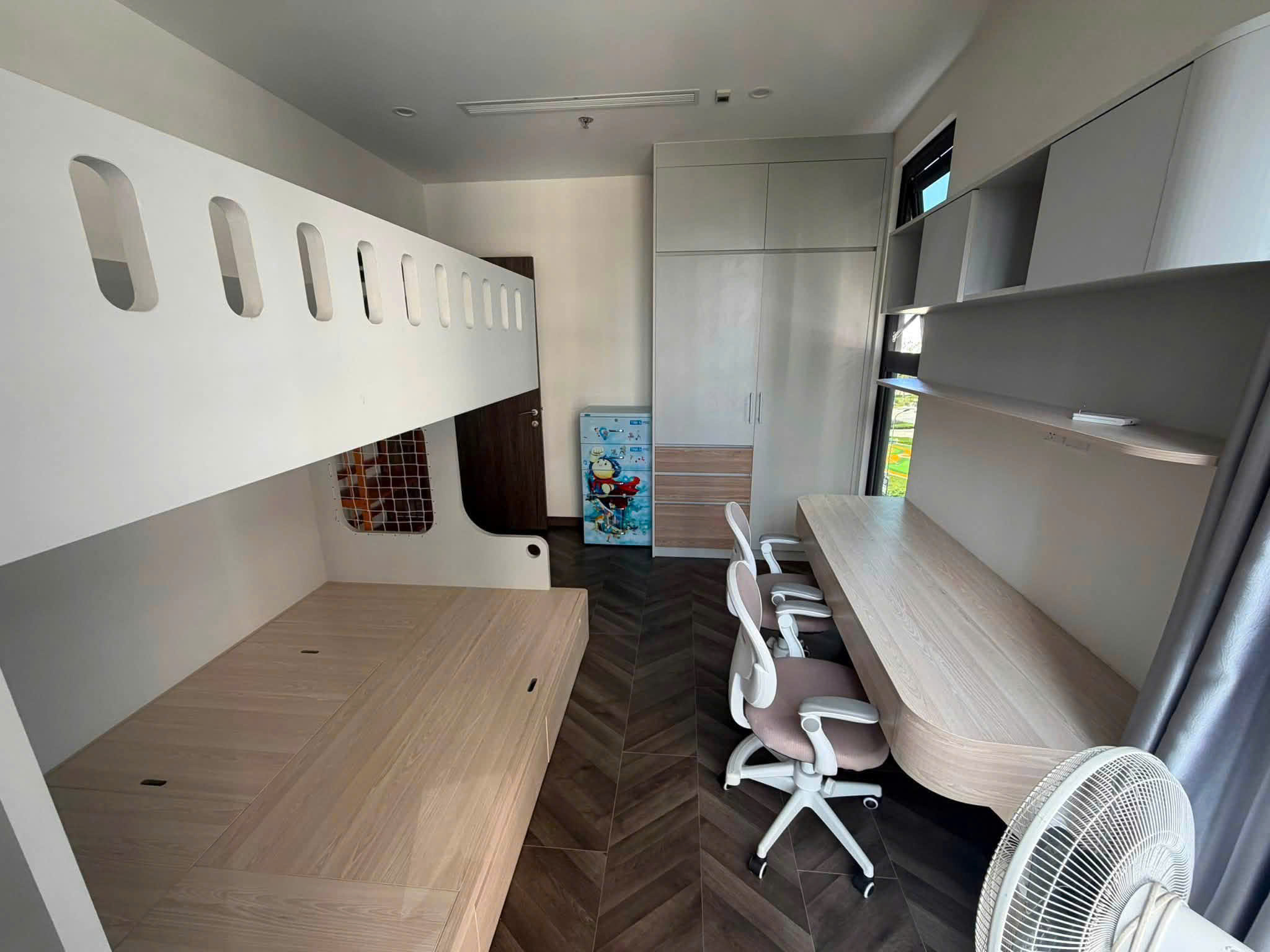 CHO THUÊ CĂN 2PN 80M2 FULL NỘI THẤT GIÁ CHỈ 13 TRIỆU TẠI BE3 VINHOMES QUẬN 9