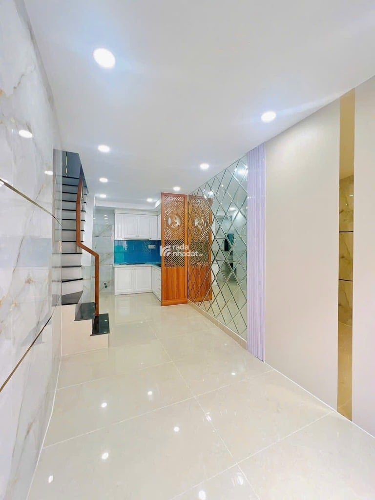 MẶT TIỀN LÊ CẢNH TUÂN 3 TẦNG BTCT NỞ HẬU 3ty54