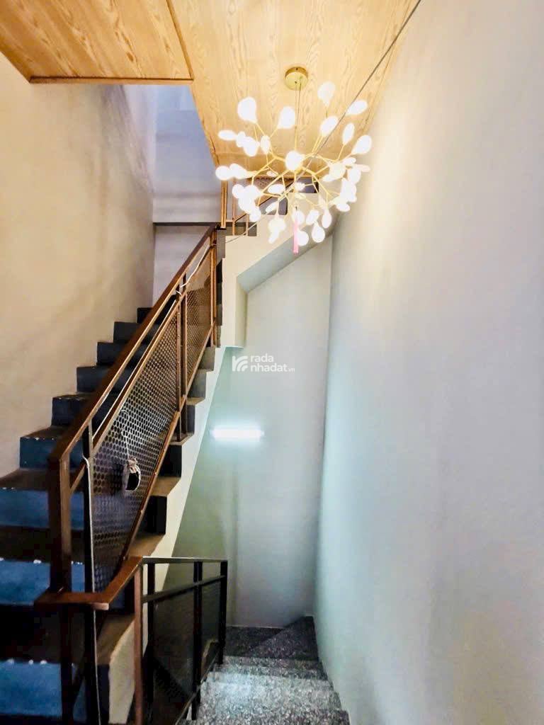 MẶT TIỀN LÔ GÓC TÂN CẢNG - LANDMARK 81 - 40M (4x10) A4 4T BTCT - 45TR/TH - 16.9T TL