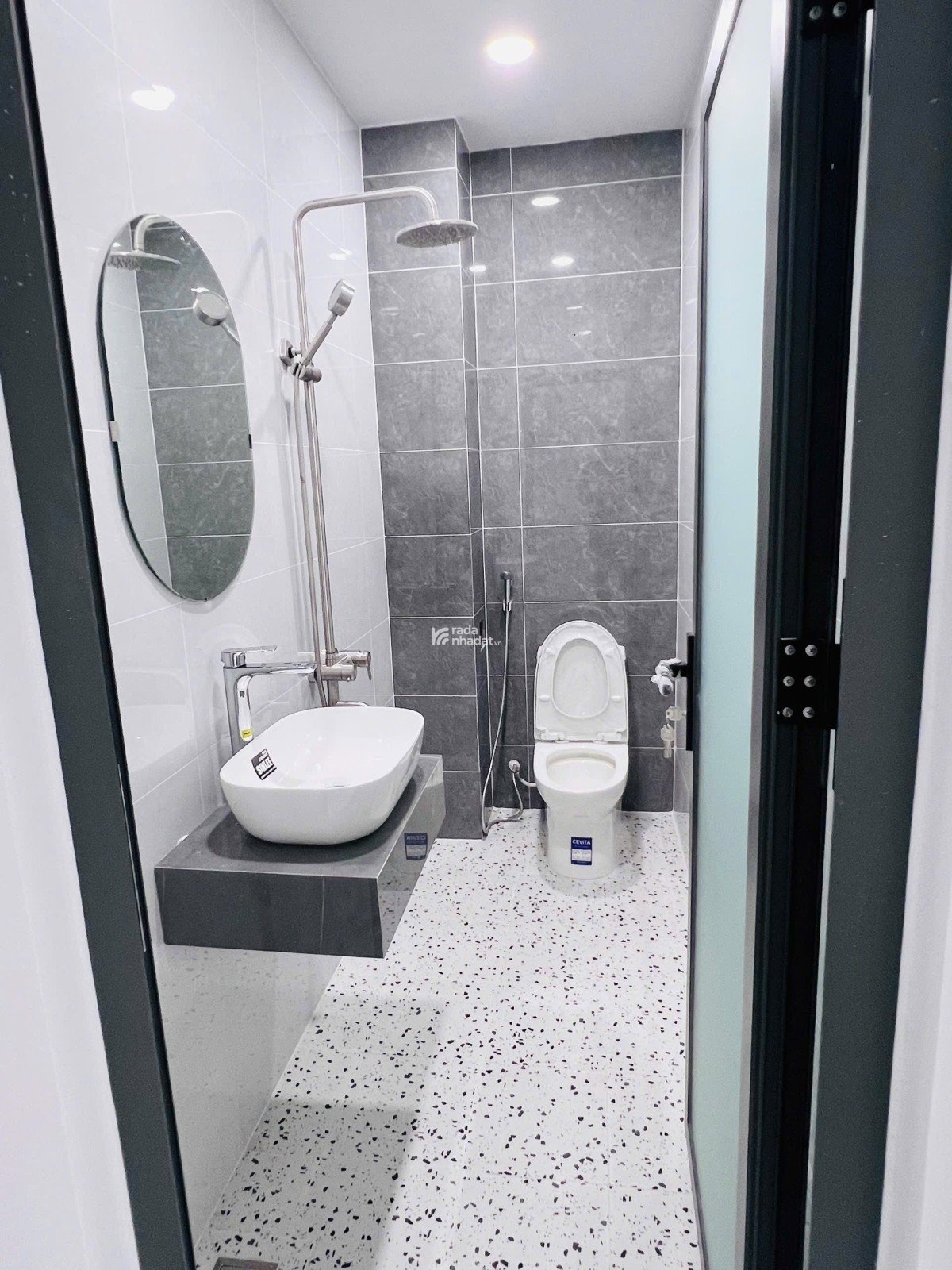 NHÀ ĐẸP BÁN GẤP, HẼM Ô TÔ NGỦ TRONG NHÀ,GÒ DẦU, P.Tân Quý,Tân Phú,Chỉ 8,4 Tỷ TL.