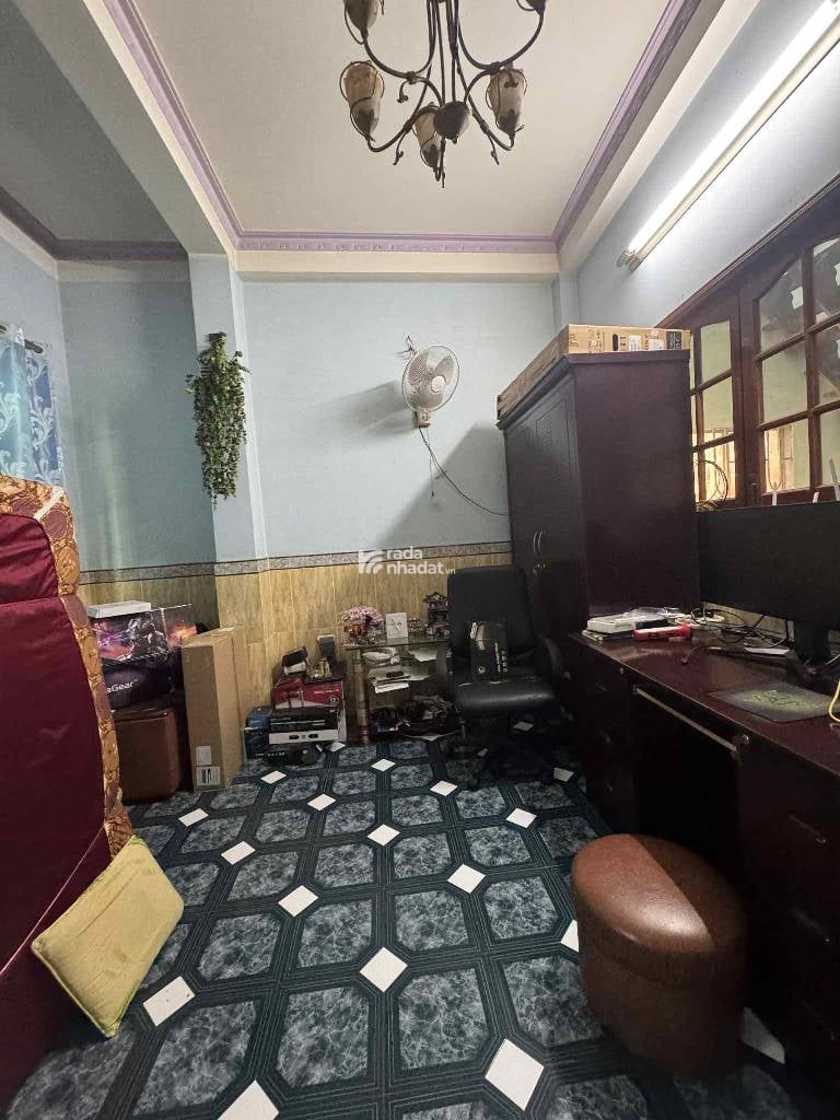 BÁN NHÀ NGUYỄN VĂN LUÔNG P12 QUẬN 6 70M2 3 TẦNG NHỈNH 5 TỶ GẦN VÒNG XOAY PHÚ LÂM BỆNH VIỆN QUẬN 6