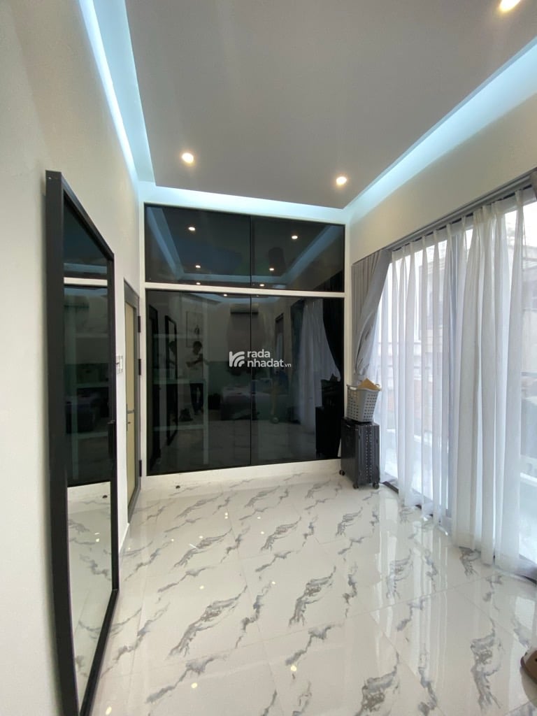 NHÀ 4 TẦNG - TRUNG TÂM QUẬN 1 - NGANG 6M - 13 TỶ 800