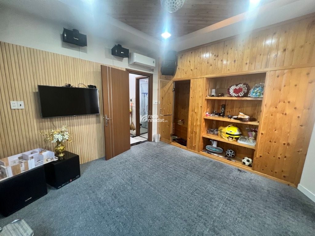 MẶT TIỀN TÂN PHÚ - NGANG 10M - 5 TẦNG ĐẸP - GẦN TRƯỜNG, CHỢ NHIỀU TIỆN ÍCH - 13 TỶ