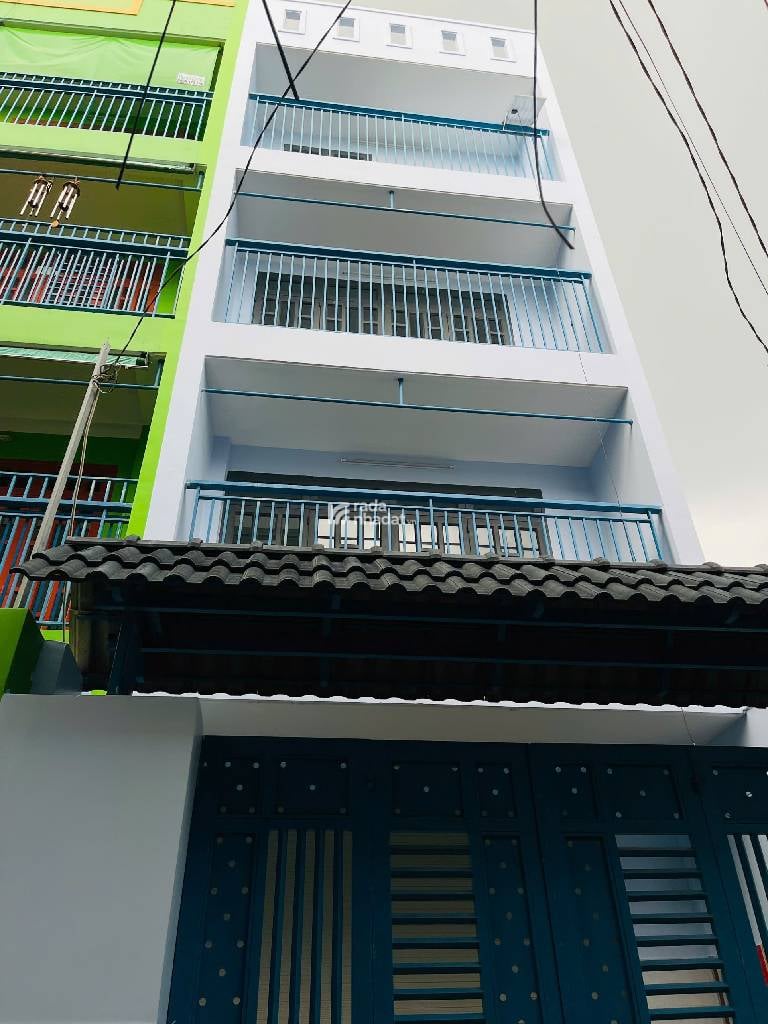 NHÀ 5 TẦNG BTCT  CÓ PCCC RIÊNG 4.516M ĐẸP TỶ HẺM XE HƠI