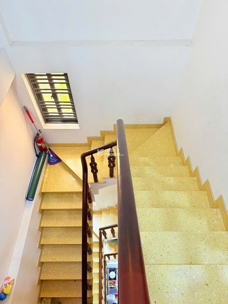[TÂN PHÚ] MẶT TIỀN KÊNH NƯỚC ĐEN - NGANG HƠN 4M - 54M2 - 4 TẦNG - HƠN 11 TỶ