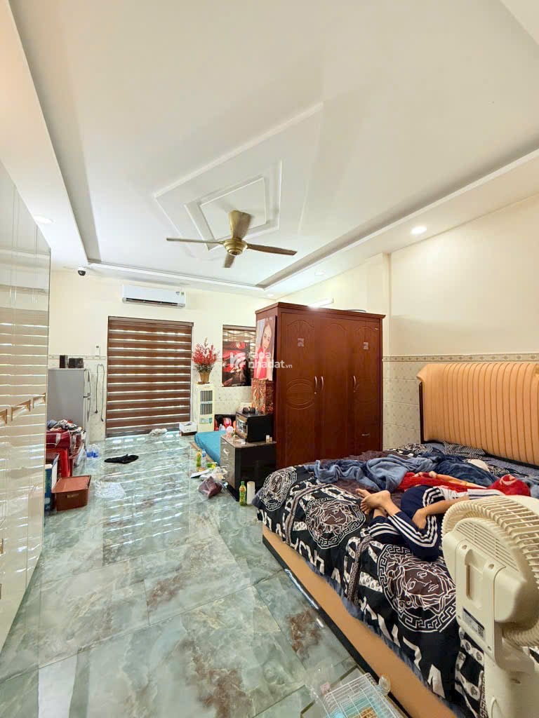 [TÂN PHÚ] MẶT TIỀN KÊNH NƯỚC ĐEN - NGANG HƠN 4M - 54M2 - 4 TẦNG - HƠN 11 TỶ