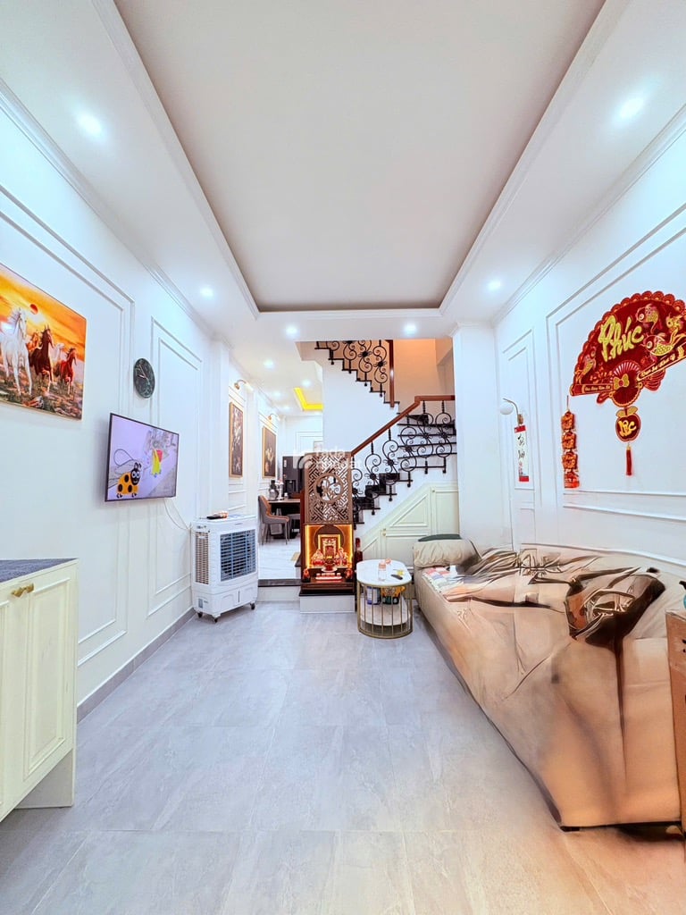 HẺM XE HƠI KHU BÀU CÁT, TÂN BÌNH, 36M2 CÓ KC Ở NGAY. GIẢM 550TR CHỈ CÒN 5.8T TL