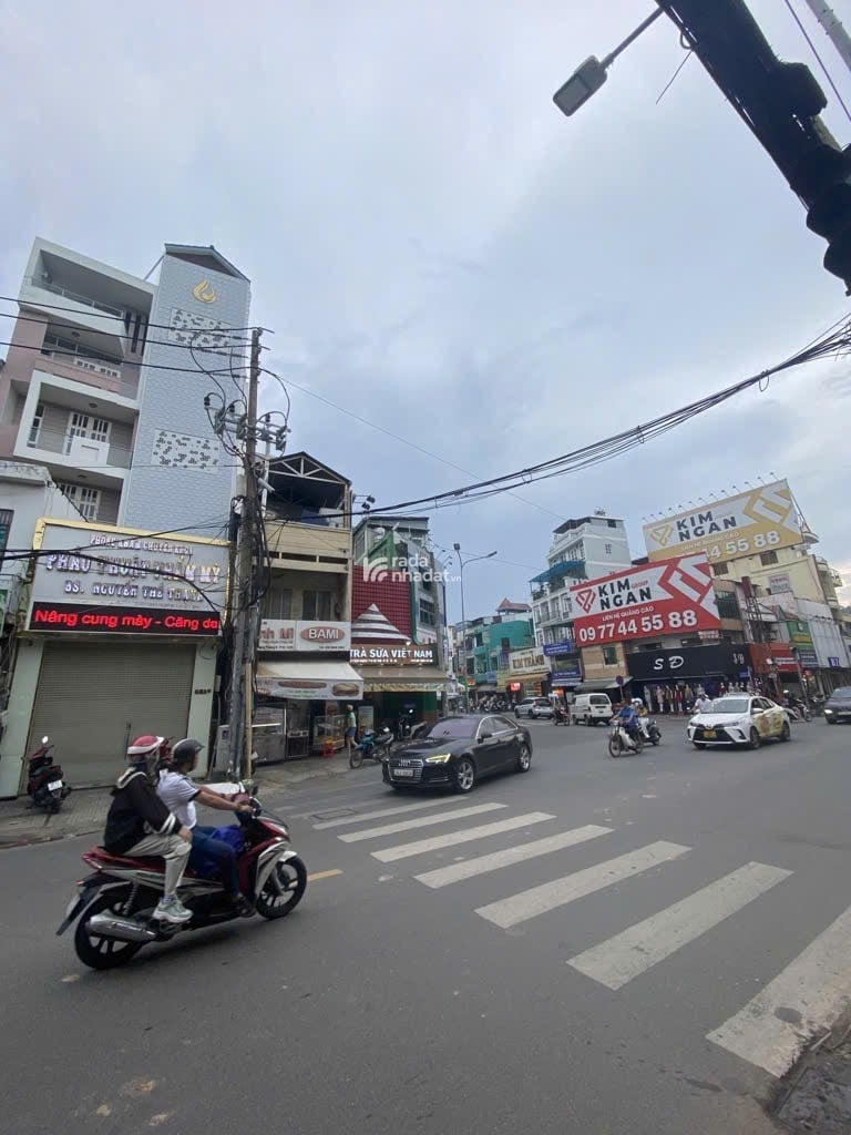 NHÀ ĐẸP 7 TẦNG - THANG MÁY - MẶT TIỀN KINH DOANH SẦM UẤT - TRUNG TÂM QUẬN 10