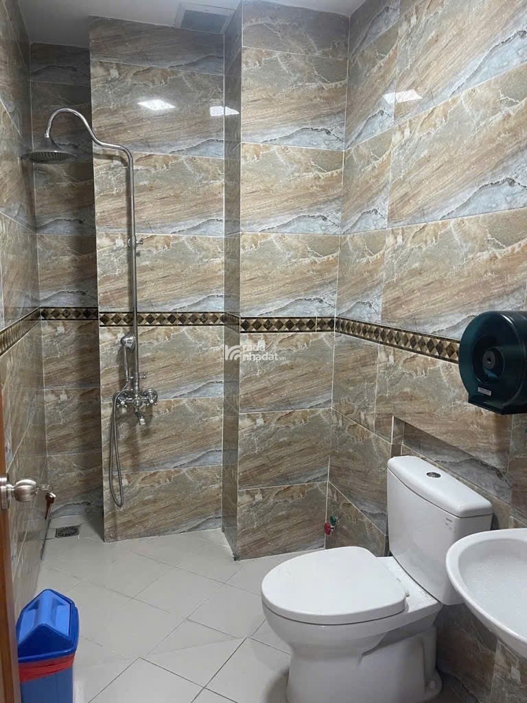NHÀ ĐẸP 7 TẦNG - THANG MÁY - MẶT TIỀN KINH DOANH SẦM UẤT - TRUNG TÂM QUẬN 10