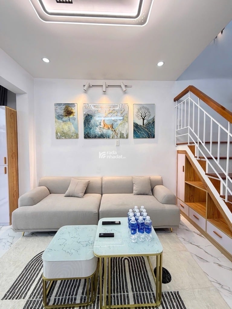 SIÊU PHẨM TÂN BÌNH - XE HƠI ĐỔ CỬA - 32m2 - 2 TẦNG - TẶNG FULL NỘI THẤT -  SHR - CHỈ 4.9 tỷ