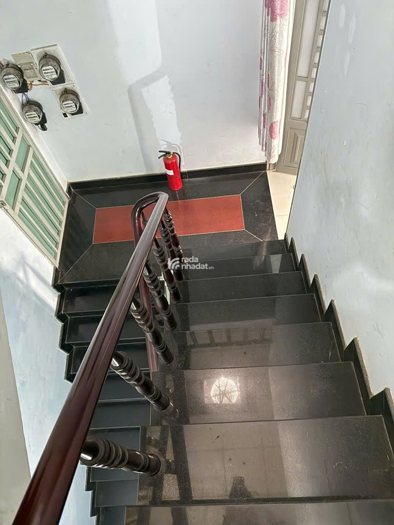 Bán gấp nhà 4 tầng Ngay Sân Bay  Yên Thế  Sơn Hòa Tân Bình Hẻm nhựa 6m 4x27m Giá 17 tỷ