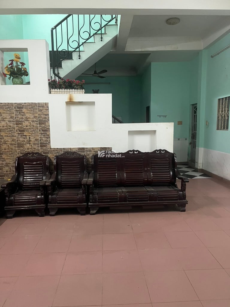 BÁN NHÀ MẶT TIỀN TẬP ĐOÀN 6B 68M2 6.2 TỶ KẾ VÒNG XOAY AN LẠC 