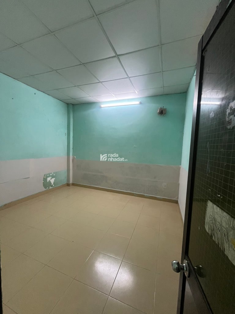 BÁN NHÀ MẶT TIỀN TẬP ĐOÀN 6B 68M2 6.2 TỶ KẾ VÒNG XOAY AN LẠC 