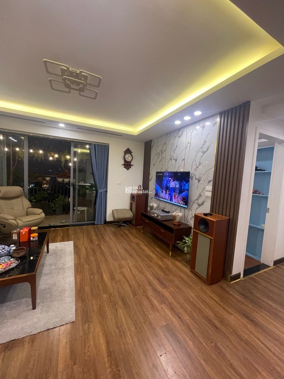 Bán chung cư Sky City 88 Láng Hạ 101m2 giá 10ty 0382 276 ***