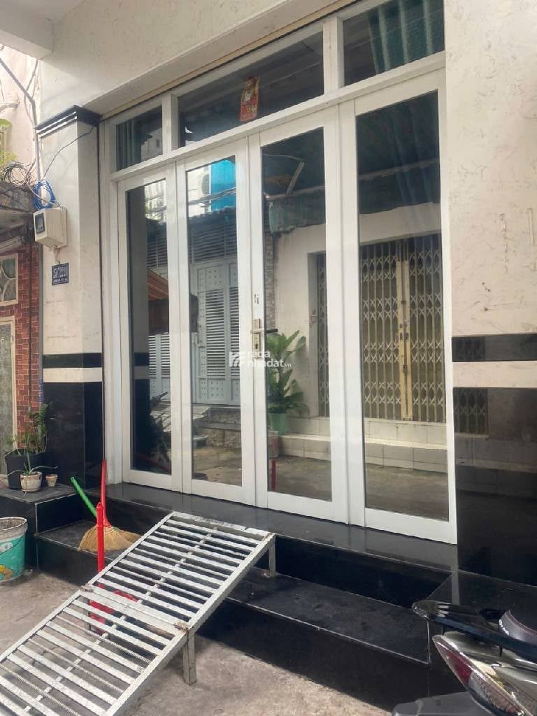 NHÀ 4 TẦNG BTCT KDC BÔNG SAO, GẦN BẾN XE Q.8, NGANG 4M, 3PN, NHỈNH 4T
