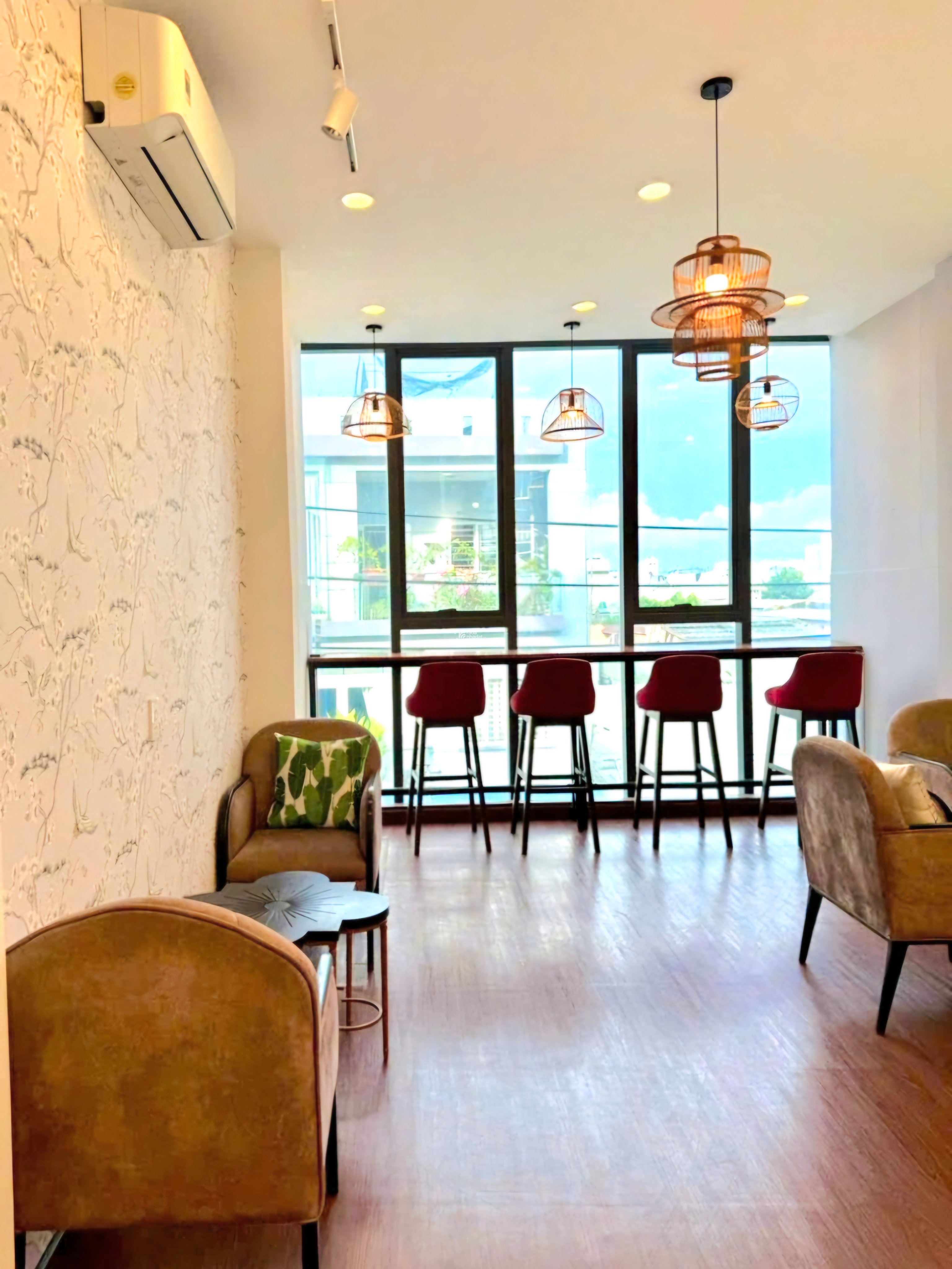 BÁN NHÀ MẶT TIỀN KDOANH MỚI ĐẸP 6 TẦNG THANG MÁY - LÊ VĂN QUỚI - NHẸ 10T